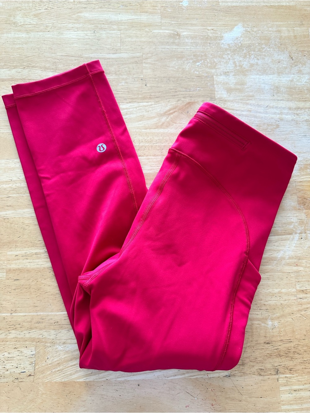 Lululemon leggings size 4